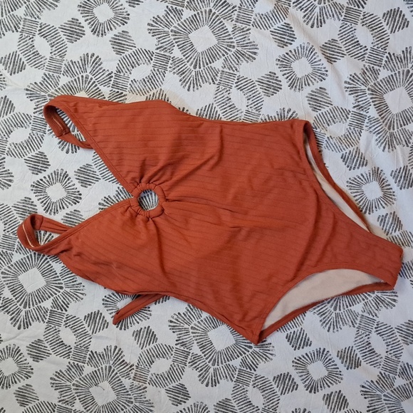 Kona Sol wide rib ring front strappy open back one piece in desert orange szS - Picture 13 of 13
